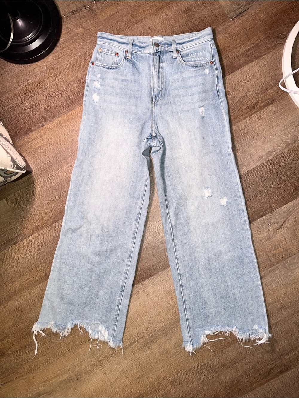 Pistola wide leg jeans “Loretta” light wash frayed hem